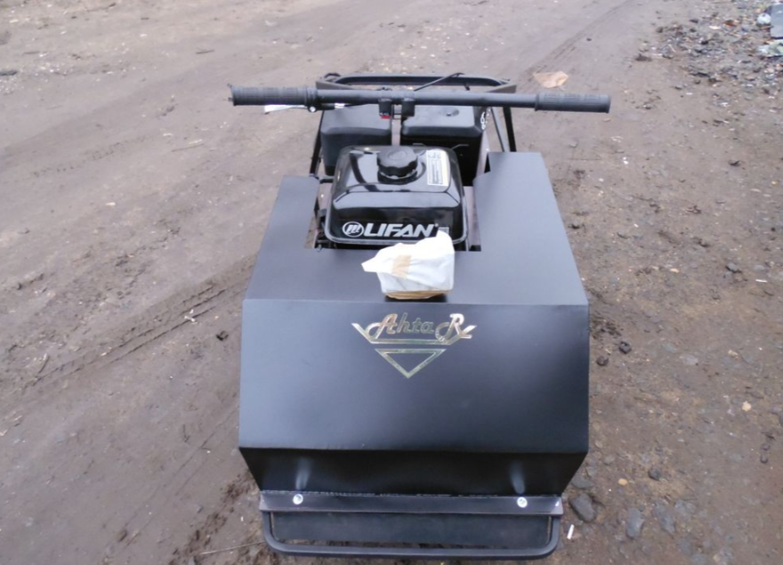 Мотобуксировщик AhtaR Зима 15 л/с с вариатором в Одинцово