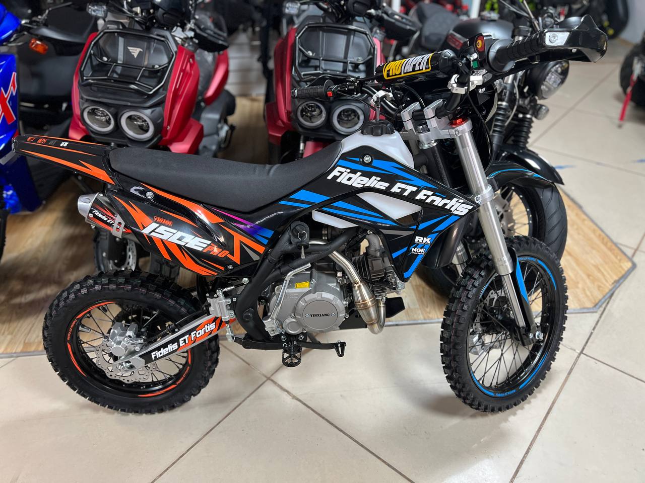 Мотоцикл (питбайк) PROMAX FIDET (ФАЙДЕТ) 190E PRO 17/14 в Одинцово