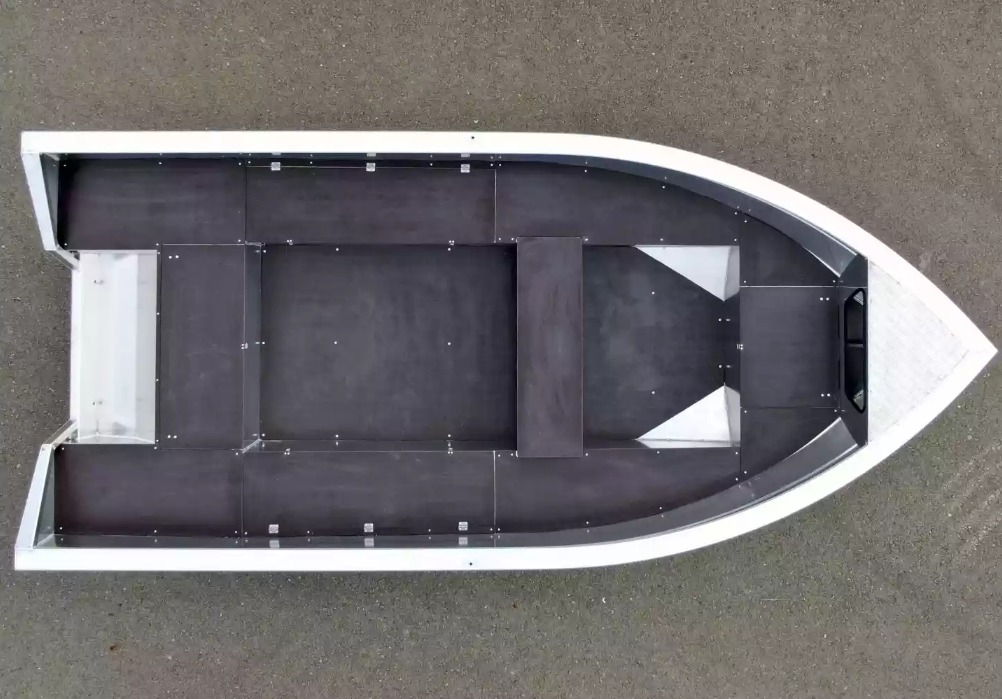 Алюминиевая лодка  Неман-420 в Одинцово