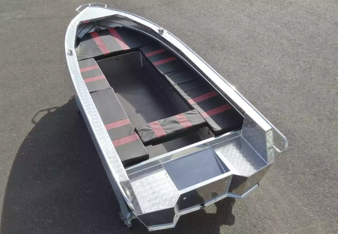 Алюминиевая лодка Wyatboat-390РМ увеличенный борт в Одинцово