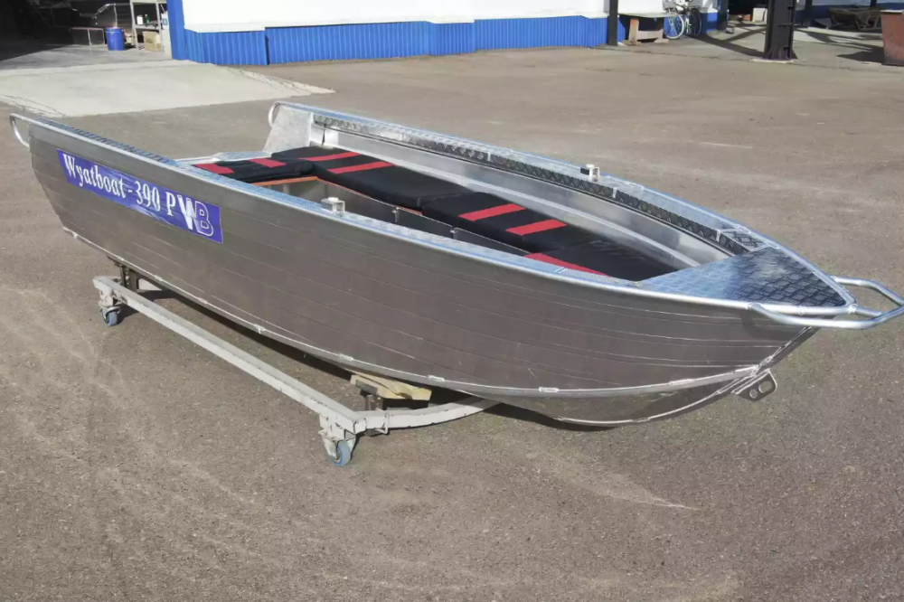 Алюминиевая лодка Wyatboat-390РМ увеличенный борт в Одинцово