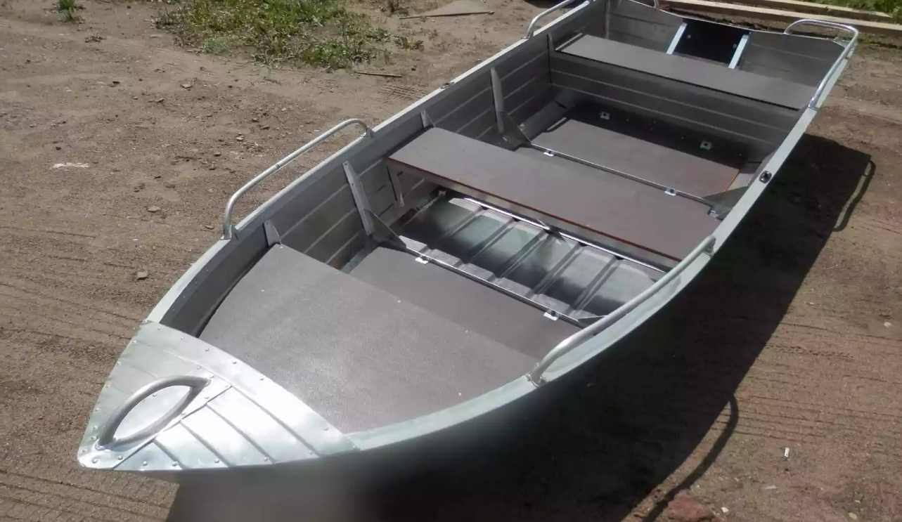 Алюминиевая лодка Вятка-Профи 32 в Одинцово