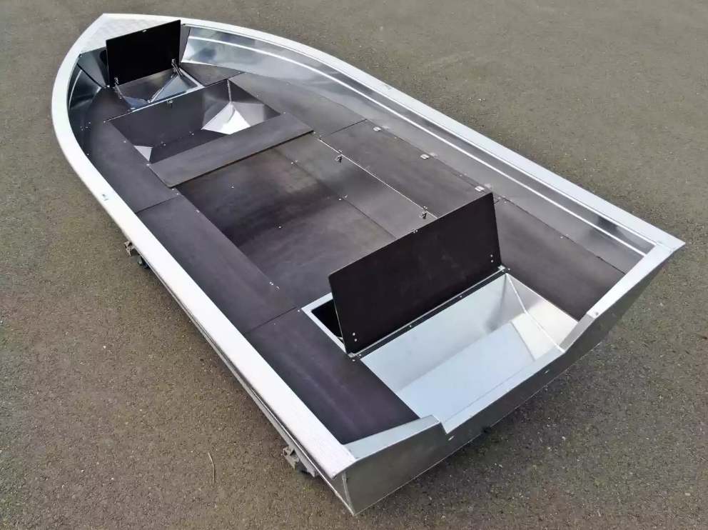 Алюминиевая лодка  Неман-420 в Одинцово