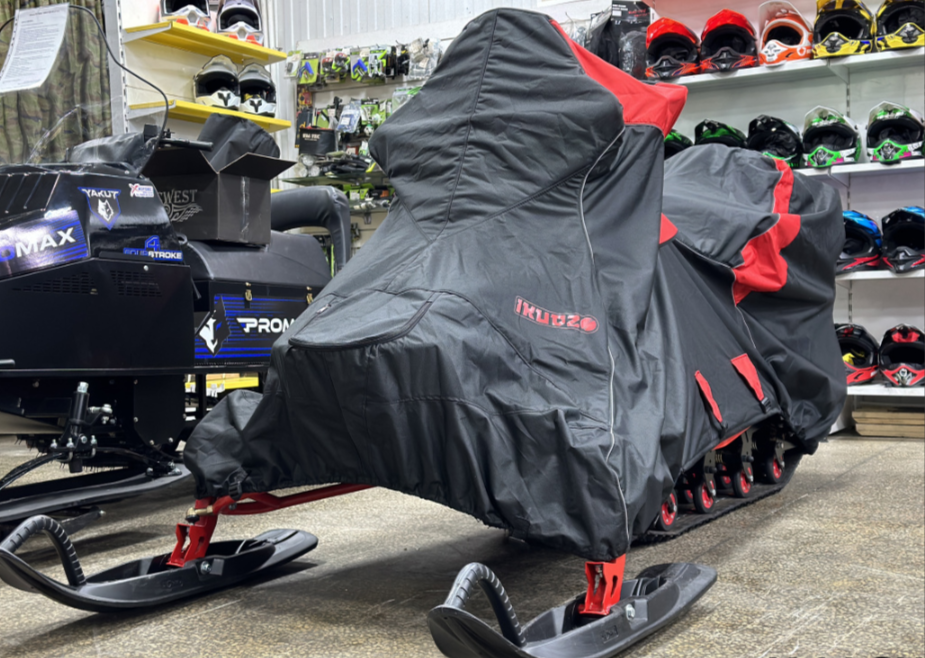 Чехол транспорт. снегохода IKUDZO HUNTER черно-красный Оксфорд ПРЕМИУМ качества с лого IKUDZO в Одинцово