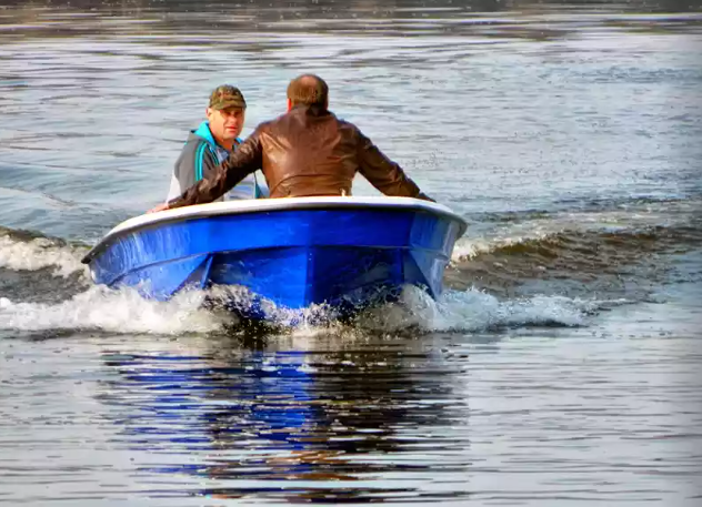 Стеклопластиковая лодка Wyatboat 430 тримаран в Одинцово