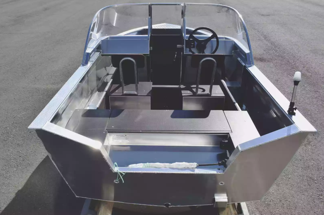 Алюминиевая лодка  Неман-400 DCM в Одинцово