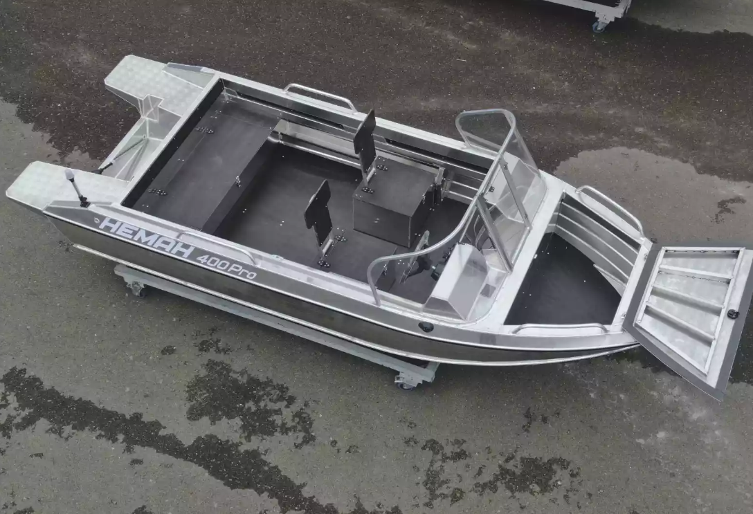 Алюминиевая лодка  Neman-400 PRO в Одинцово