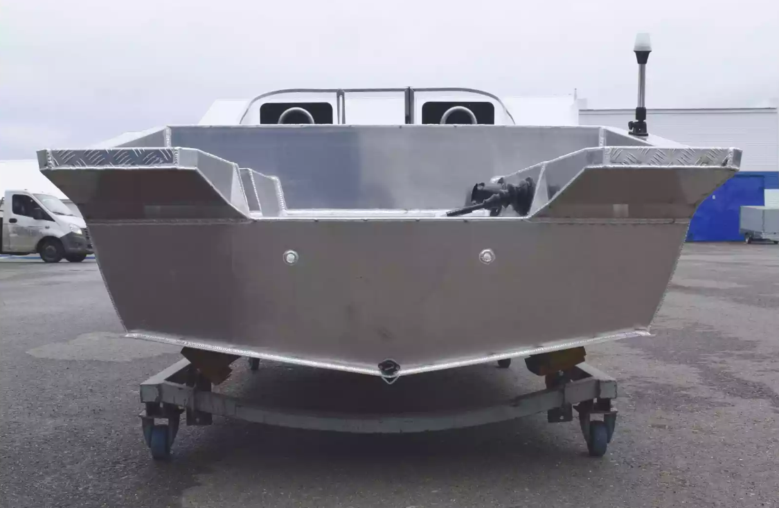 Алюминиевая лодка  Neman-400 PRO в Одинцово
