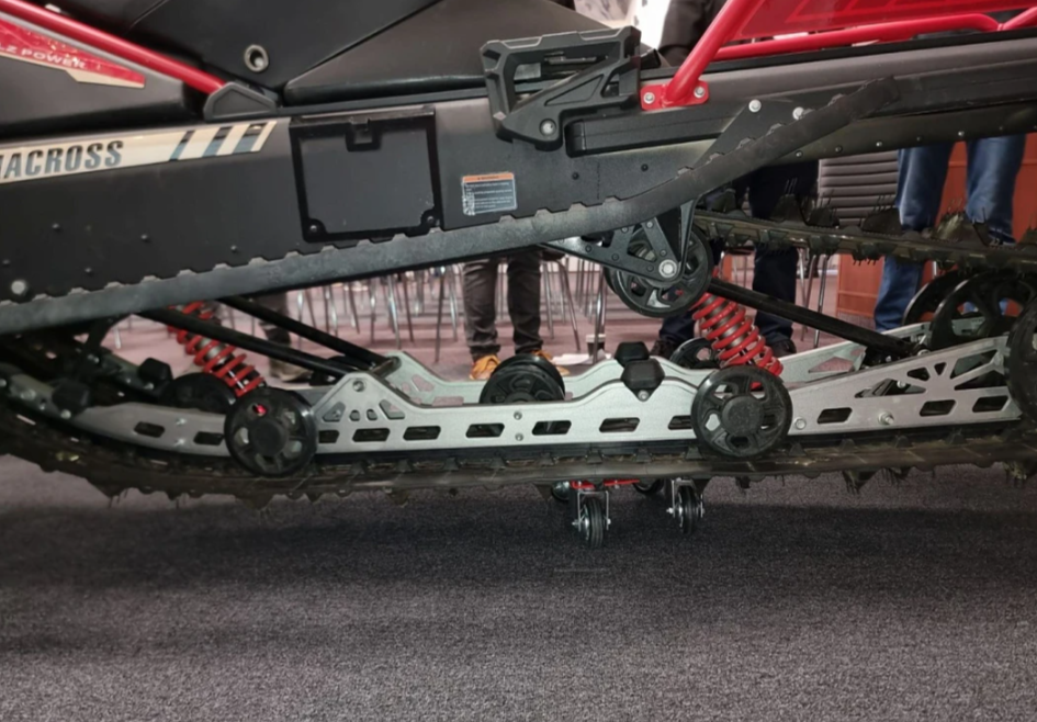 Снегоход AODES Siberiacross 1000 WT 508mm LCD 6.8 в Одинцово