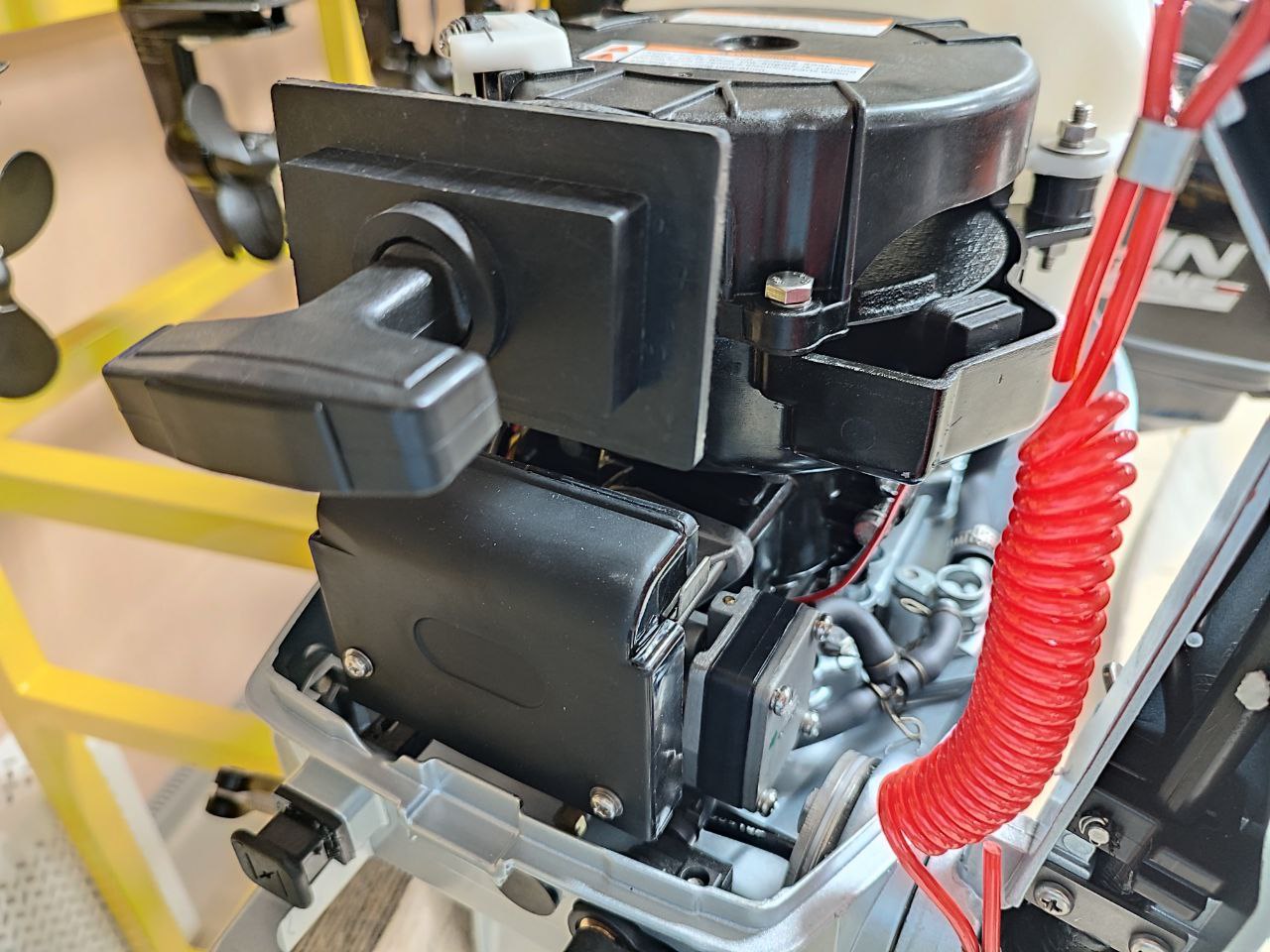 Лодочный мотор PROMAX SP5FHS (внешний бак 12 л) в Одинцово