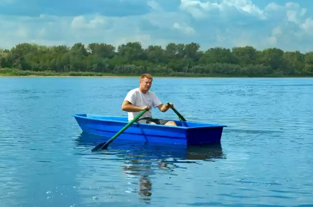 Стеклопластиковая лодка Малютка в Одинцово