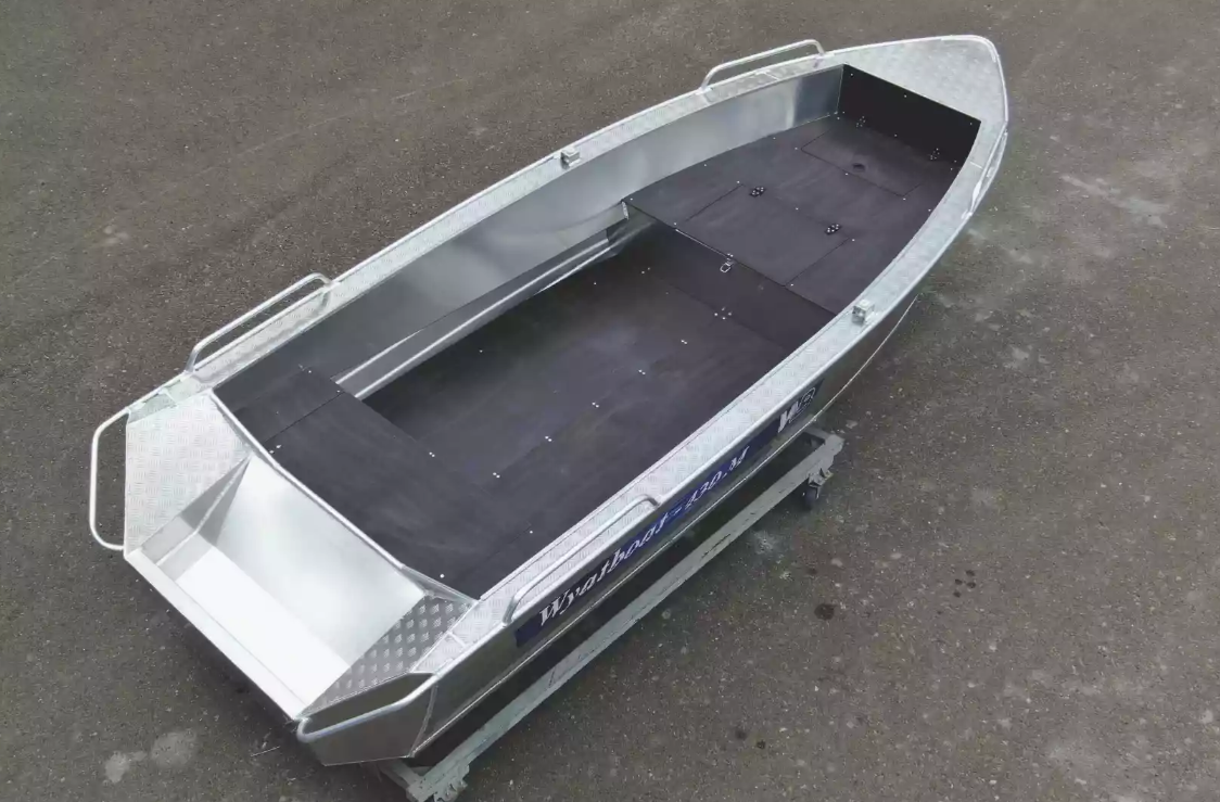 Алюминиевая лодка  Wyatboat-430М FISH в Одинцово