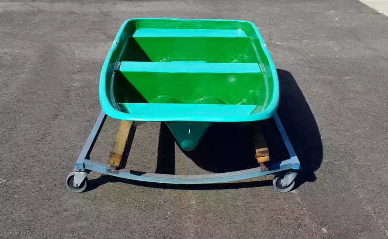 Стеклопластиковая лодка Старт (тримаран) в Одинцово