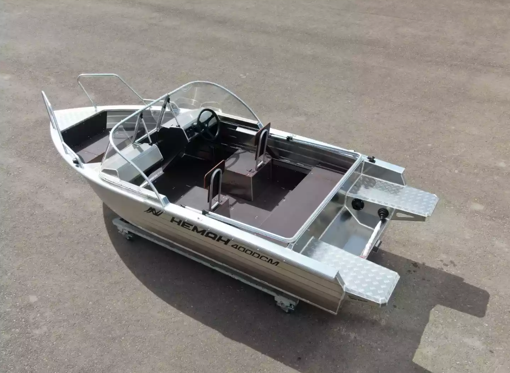 Алюминиевая лодка  Неман-400 DCM NEW в Одинцово