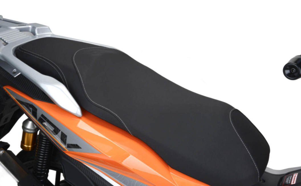 Скутер MOTOLAND (МОТОЛЕНД) T-MAX 150 в Одинцово