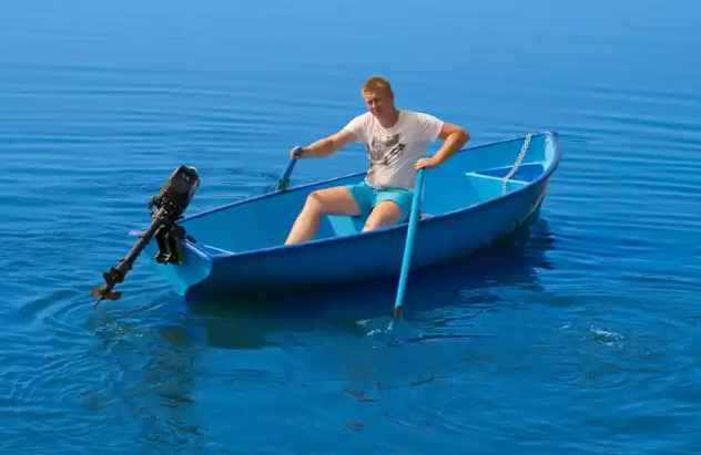 Стеклопластиковая лодка Омуль в Одинцово