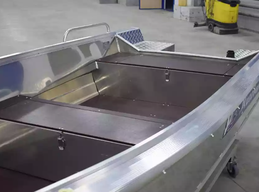 Алюминиевая лодка  Wyatboat-430 Р в Одинцово