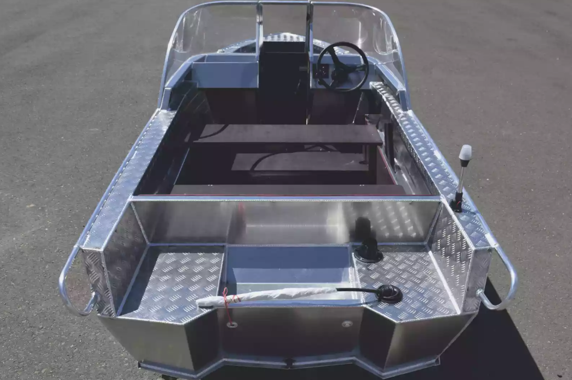 Алюминиевая лодка Wyatboat-390 DCM в Одинцово