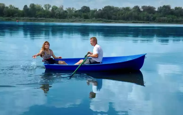 Стеклопластиковая лодка Дельфин в Одинцово