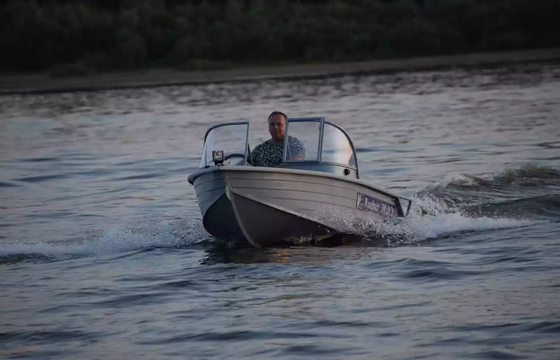 Алюминиевая лодка Wyatboat-390 DCM в Одинцово