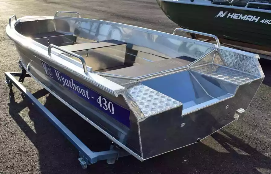 Алюминиевая лодка  Wyatboat-430 Р в Одинцово