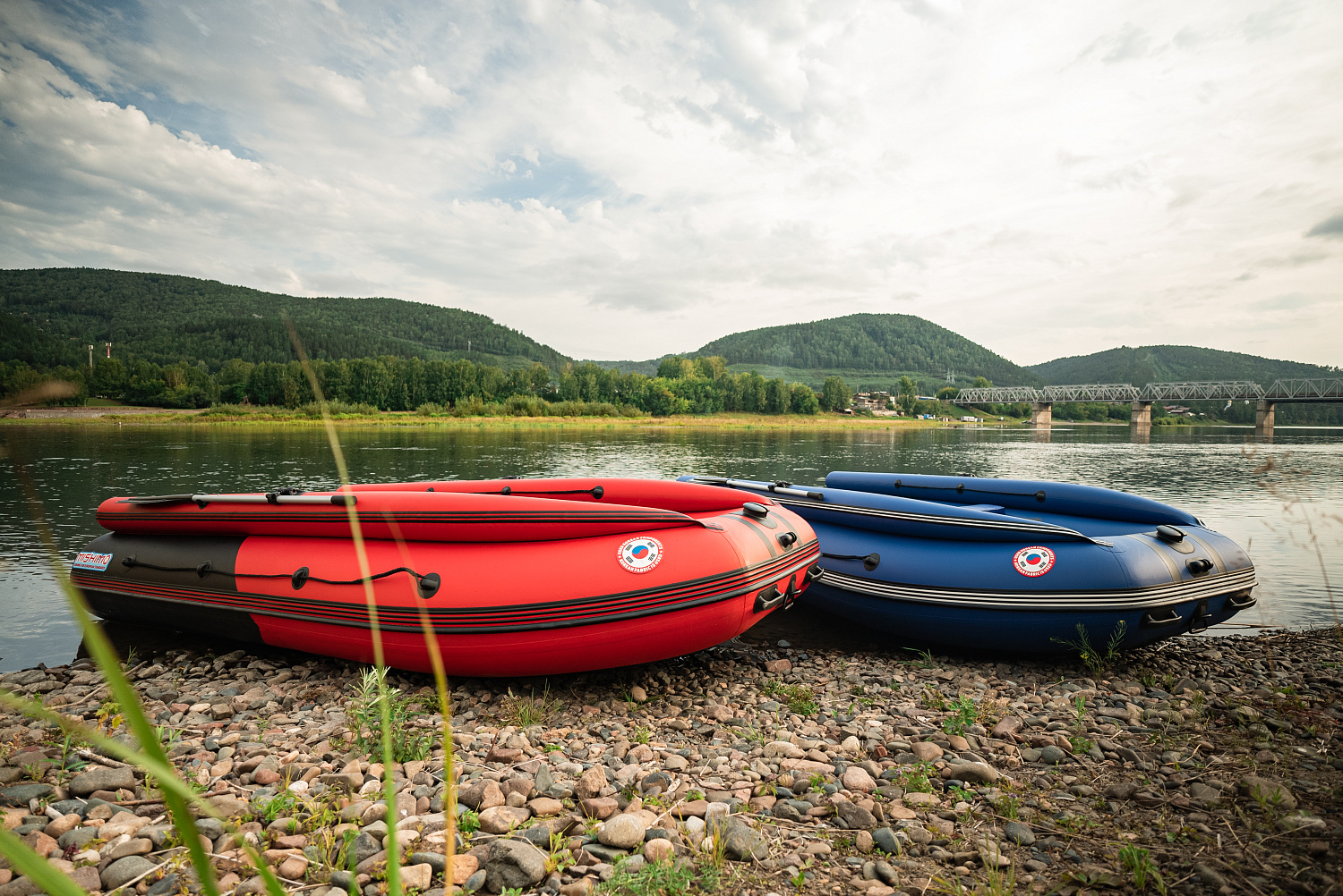 Лодка MISHIMO RIVER FJET PRO 430  под водомет в Одинцово