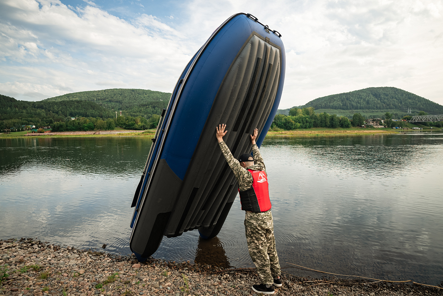 Лодка MISHIMO RIVER FJET PRO 430  под водомет в Одинцово